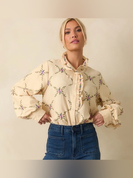 Tops - NEW Ivory Multi Floral Embroidered Long Sleeve Spring Blouse Medium